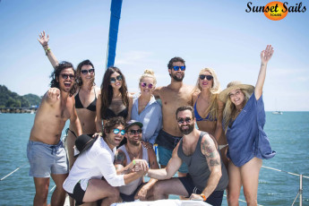 catamaran tour manuel antonio costa rica