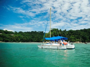 catamaran tour manuel antonio costa rica