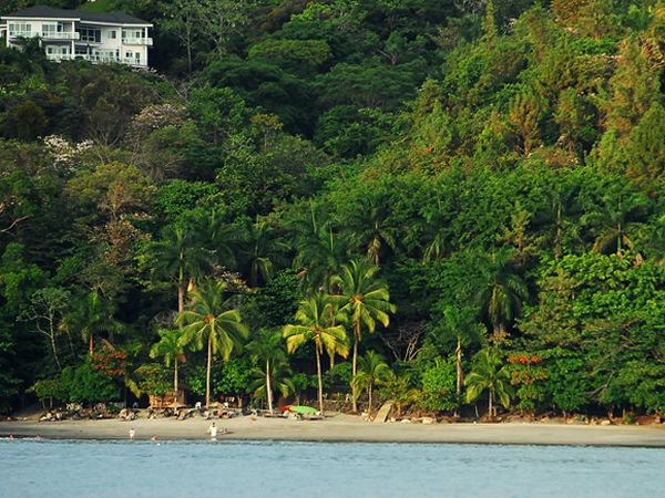 Beautiful Beaches in Manuel Antonio Costa Rica