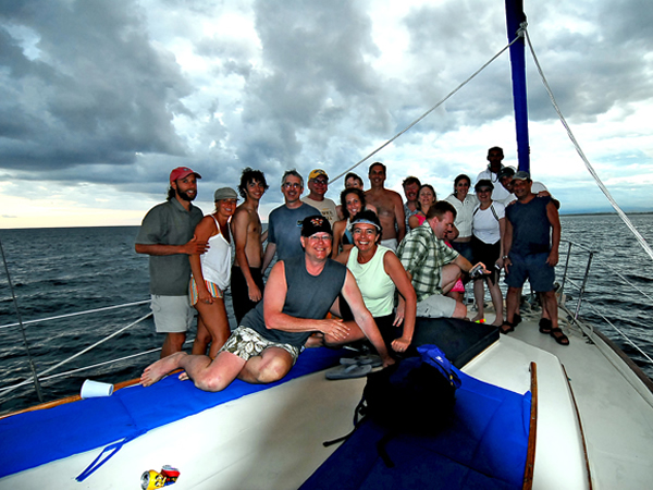 Happy Customers Sailing in Manuel Antonio Costa Rica