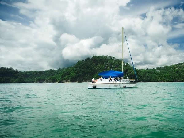 Trimaran Excursion Manuel Antonio Costa Rica